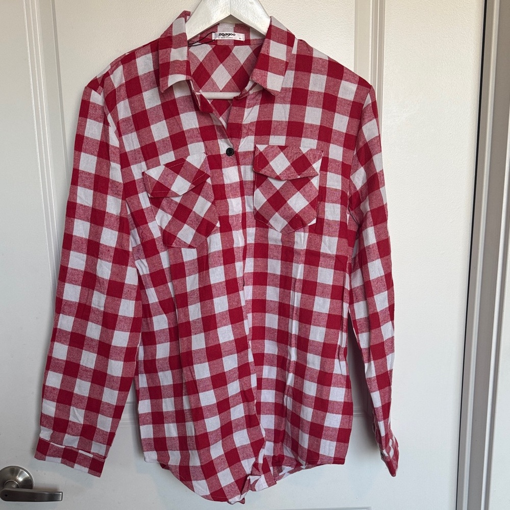 NEW WITH TAGS - Medium Zeagoo Red and White Checkered Shirt